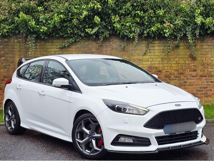 Ford Focus 2.0T EcoBoost ST-3 Euro 6 (s/s) 5dr