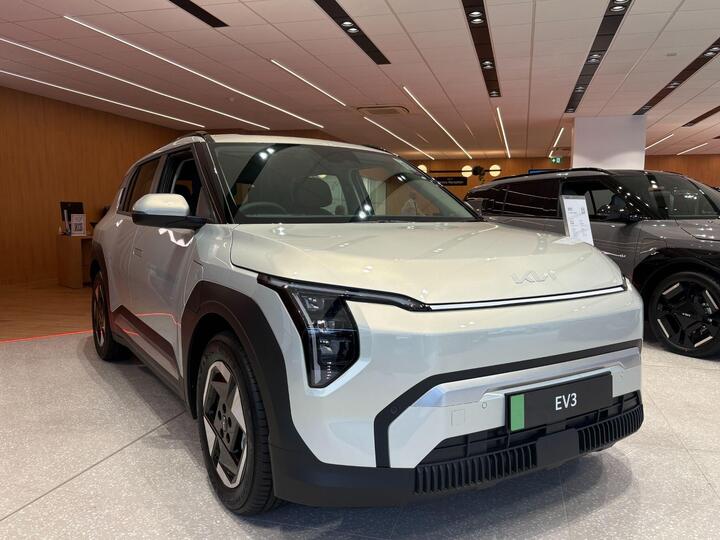 Kia EV3 81.4kWh Air Auto 5dr