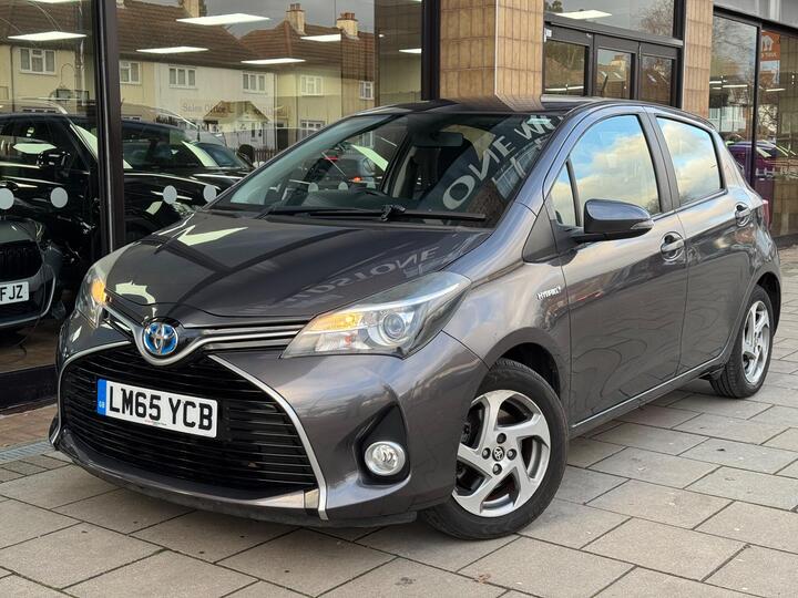 Toyota Yaris 1.5 VVT-h Icon E-CVT Euro 6 5dr