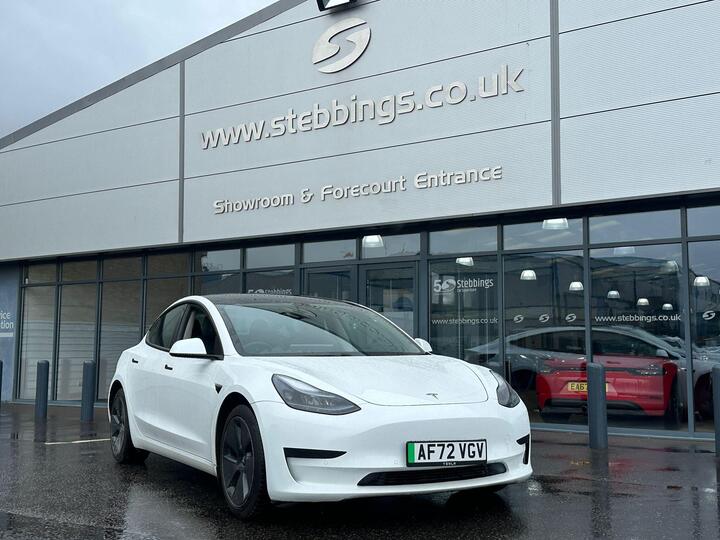 Tesla Model 3 Auto RWD 4dr