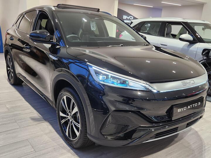 BYD Atto 3 60.48kWh Design Auto 5dr