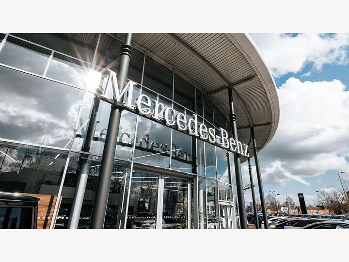 Mercedes-Benz GLE 2.0 GLE300d AMG Line (Premium) G-Tronic 4MATIC Euro 6 (s/s) 5dr