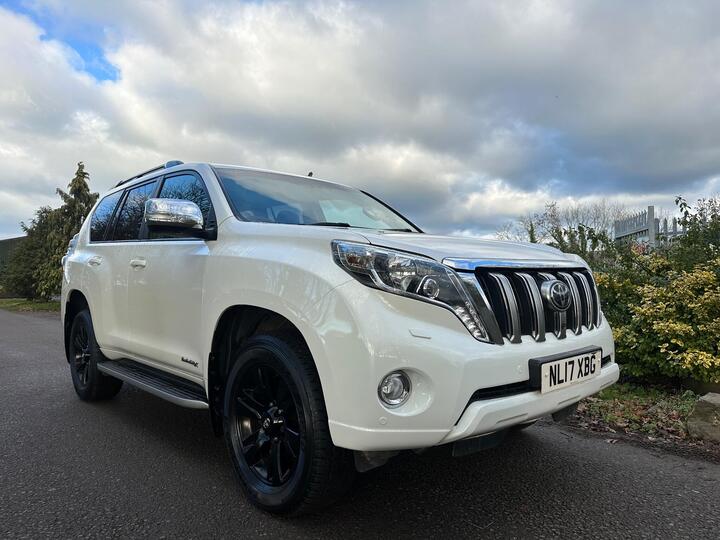 Toyota Land Cruiser 2.8D Invincible X Auto 4WD Euro 6 5dr (7 Seats) Toyota Land Cruiser 2.8D Invincible X Auto 4WD Euro 6 5dr (7 Seats)