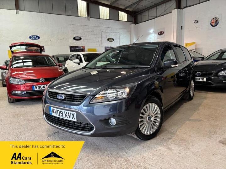 Ford Focus 1.6 TDCi DPF Titanium 5dr