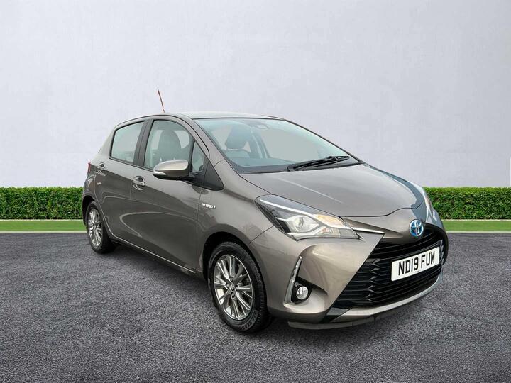 Toyota YARIS 1.5 VVT-h Icon E-CVT Euro 6 (s/s) 5dr