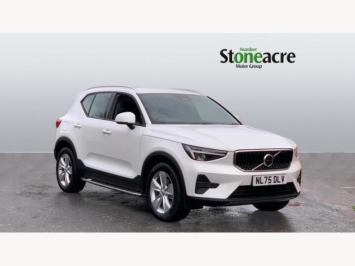 Volvo XC40 2.0 B3 MHEV Core DCT Auto Euro 6 (s/s) 5dr
