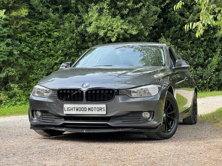 BMW 3 Series 2.0 320d ED EfficientDynamics Business Auto Euro 5 (s/s) 4dr
