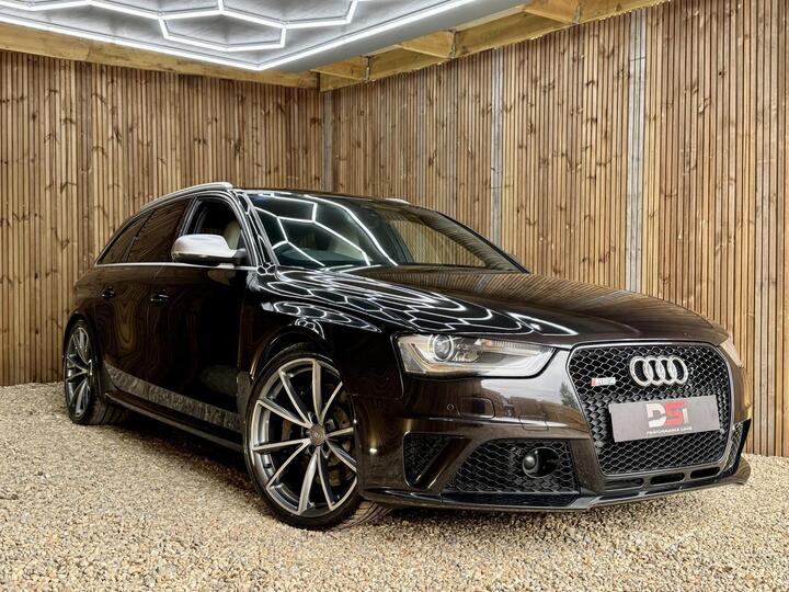 Audi RS4 Avant 4.2 FSI V8 S Tronic Quattro Euro 5 5dr