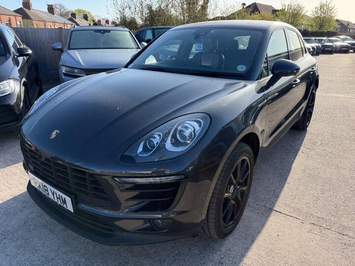 Porsche MACAN 2.0T PDK 4WD Euro 6 (s/s) 5dr