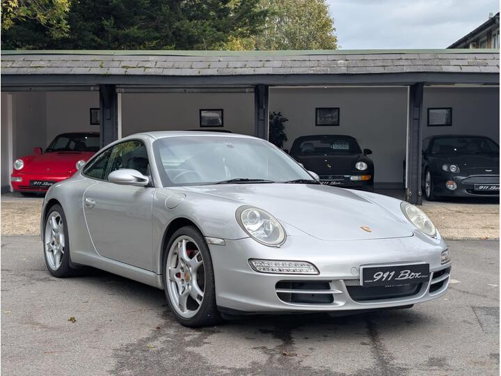 Porsche 911 3.8 997 Carrera S 2dr Porsche 911 3.8 997 Carrera S 2dr