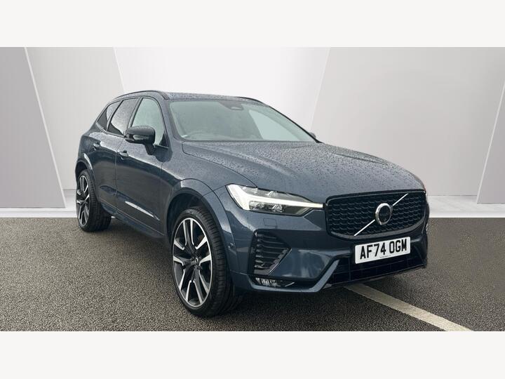 Volvo XC60 2.0 B5 MHEV Ultra Dark Auto AWD Euro 6 (s/s) 5dr
