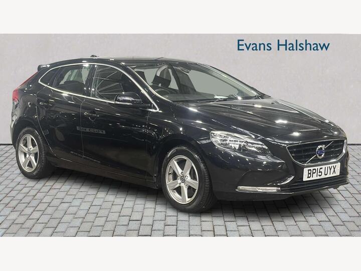 Volvo V40 DIESEL HATCHBACK 2.0 D4 SE Nav Euro 6 (s/s) 5dr