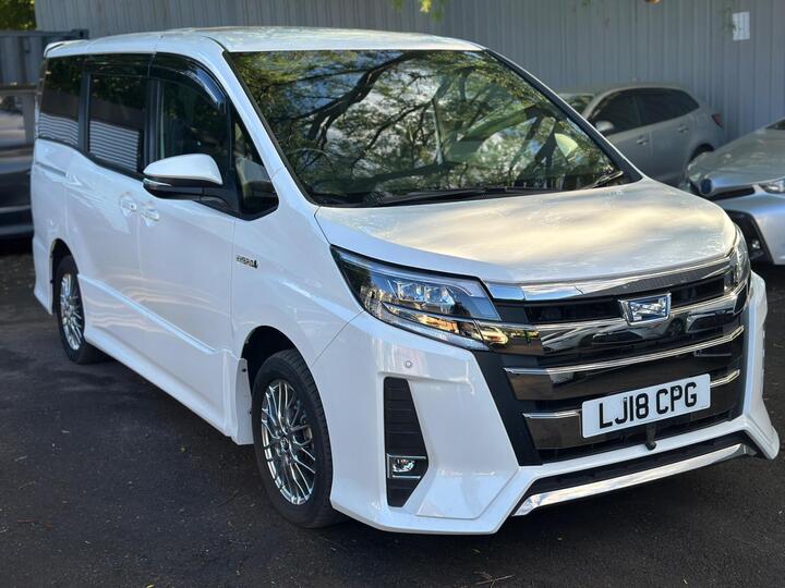 Toyota Noah N/A