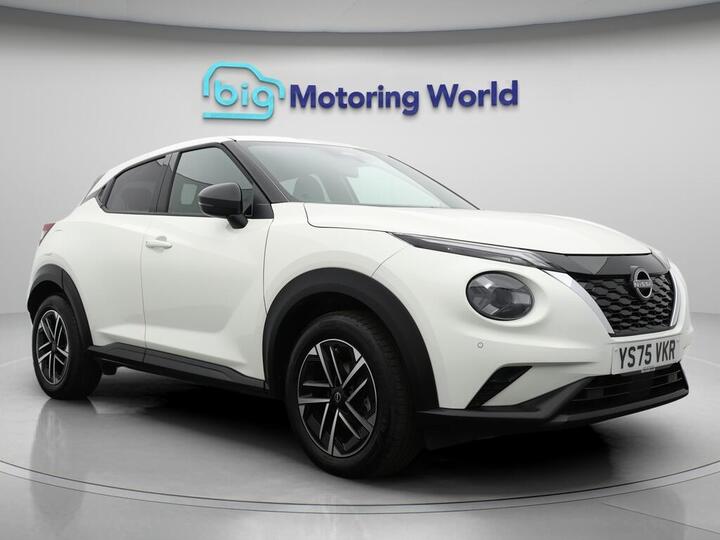 Nissan Juke 1.6 N-Connecta Auto Euro 6 5dr