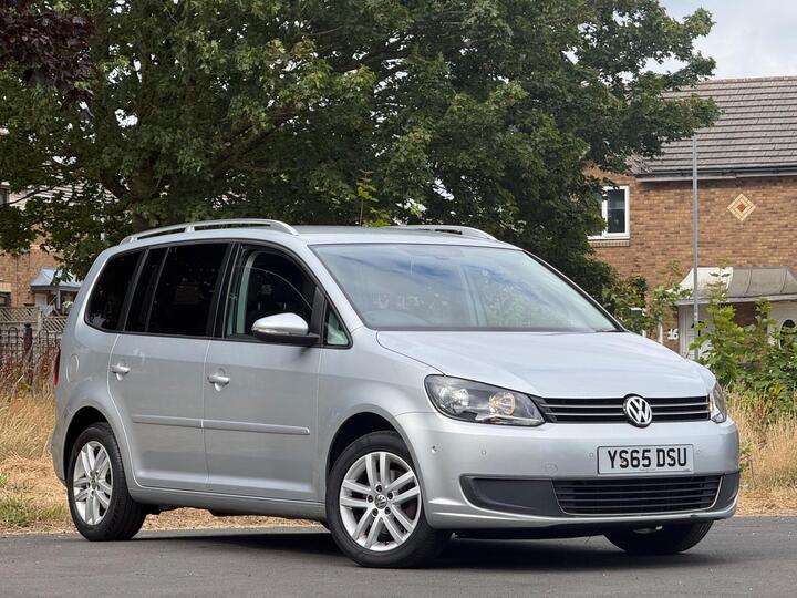 Volkswagen Touran 1.6 TDI BlueMotion Tech SE DSG Euro 5 (s/s) 5dr