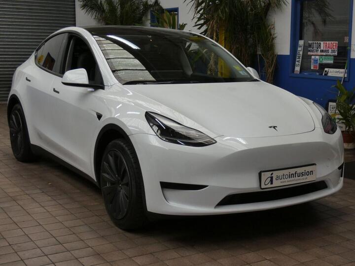 Tesla MODEL Y Auto RWD 5dr