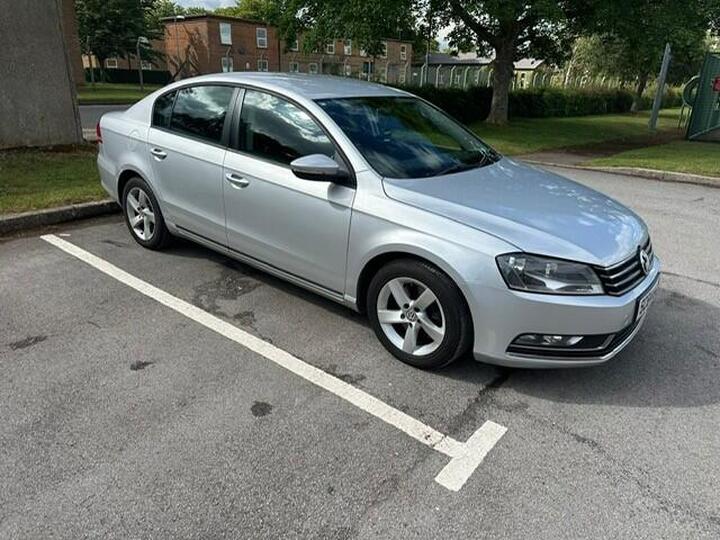 Volkswagen PASSAT 1.6 TDI BlueMotion Tech S Euro 5 (s/s) 4dr