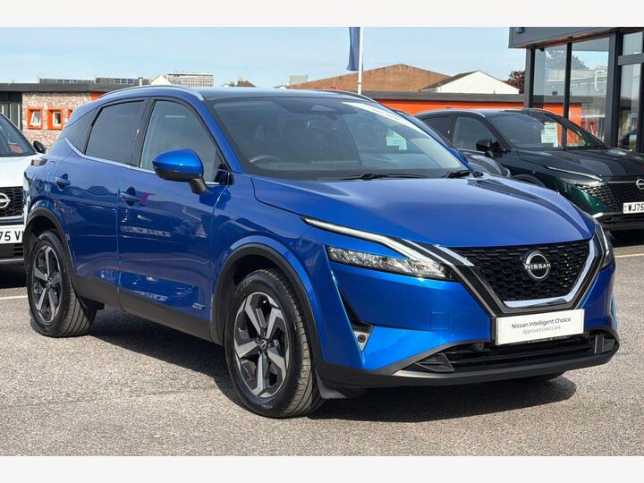 Nissan Qashqai 1.3 DIG-T MHEV N-Connecta Euro 6 (s/s) 5dr