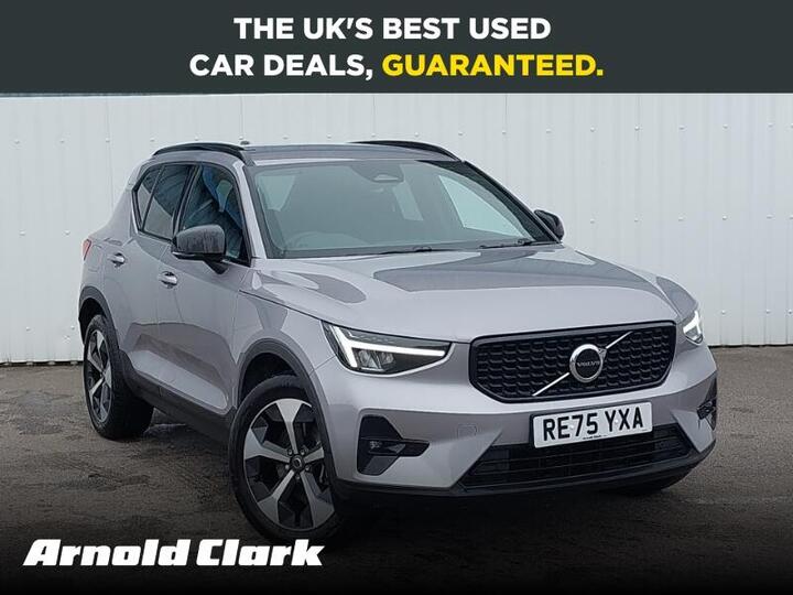 Volvo XC40 2.0 B4 MHEV Plus Dark DCT Auto Euro 6 (s/s) 5dr