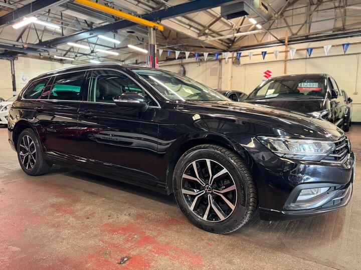 Volkswagen Passat 1.5 TSI EVO SEL DSG Euro 6 (s/s) 5dr