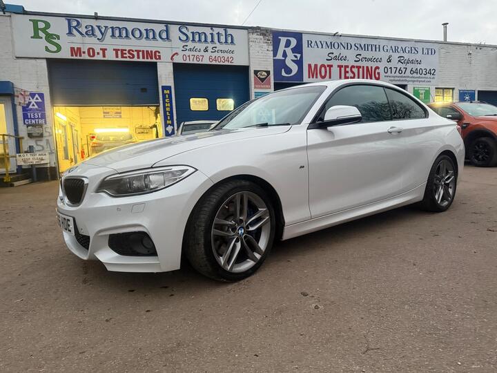 BMW 2 Series 2.0 220i M Sport Auto Euro 6 (s/s) 2dr