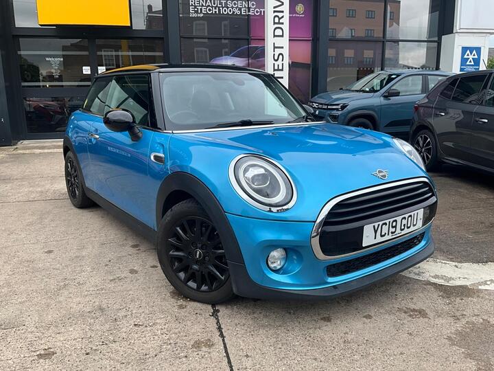 MINI 3 Door Hatch 1.5 Cooper Classic Euro 6 (s/s) 3dr