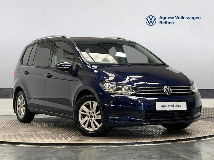 Volkswagen Touran 1.5 TSI EVO SE Euro 6 (s/s) 5dr Volkswagen Touran 1.5 TSI EVO SE Euro 6 (s/s) 5dr