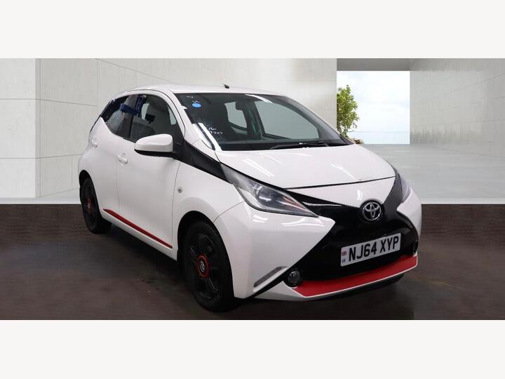 Toyota AYGO 1.0 VVT-i X-pression Euro 5 5dr Euro 5 Toyota AYGO 1.0 VVT-i X-pression Euro 5 5dr Euro 5