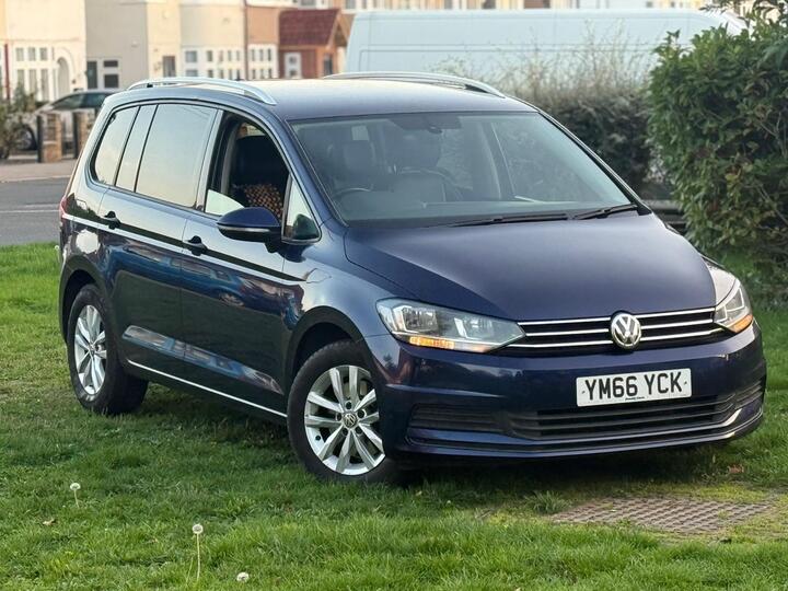 Volkswagen Touran 1.6 TDI BlueMotion Tech SE DSG Euro 6 (s/s) 5dr