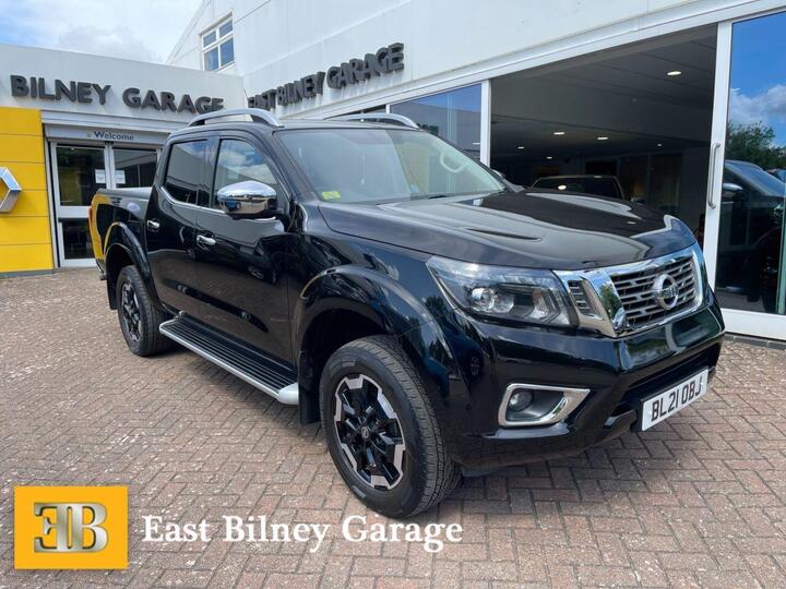 Nissan NAVARA 2.3 DCi Tekna Auto 4WD Euro 6 4dr