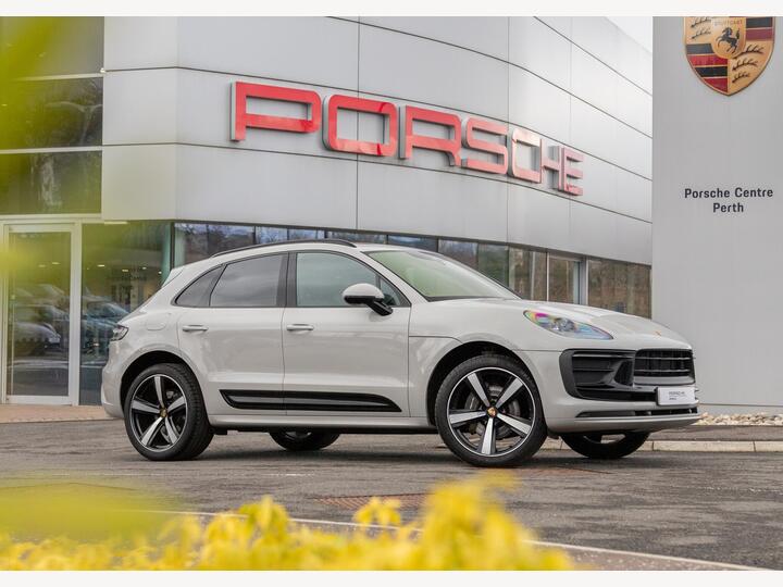 Porsche Macan 2.0T PDK 4WD Euro 6 (s/s) 5dr