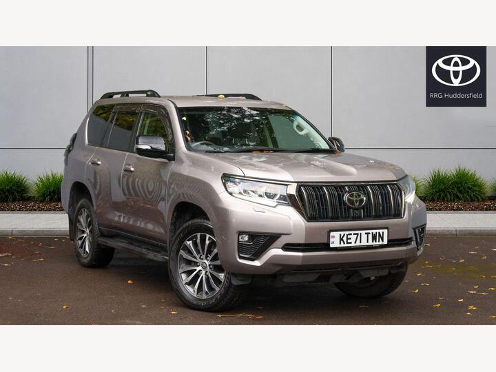 Toyota Land Cruiser 2.8D Invincible Auto 4WD Euro 6 (s/s) 5dr (7 Seat)