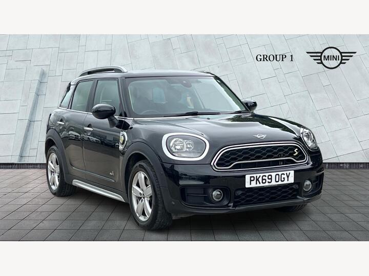 MINI Countryman 1.5 10kWh Cooper SE Classic Auto ALL4 Euro 6 (s/s) 5dr MINI Countryman 1.5 10kWh Cooper SE Classic Auto ALL4 Euro 6 (s/s) 5dr
