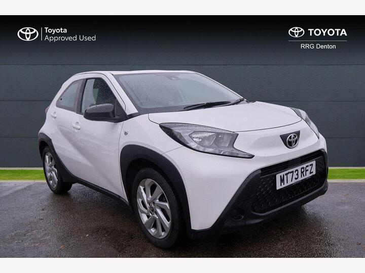 Toyota Aygo X 1.0 VVT-i Pure Euro 6 (s/s) 5dr Toyota Aygo X 1.0 VVT-i Pure Euro 6 (s/s) 5dr