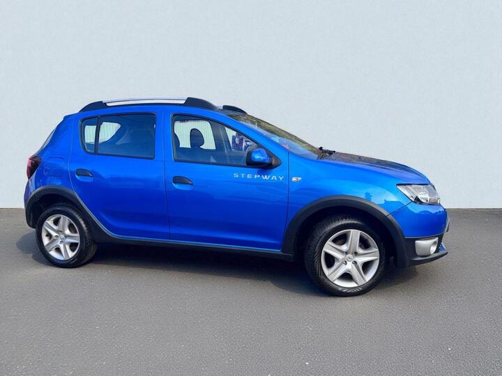 Dacia SANDERO STEPWAY 0.9 TCe Laureate Euro 6 (s/s) 5dr