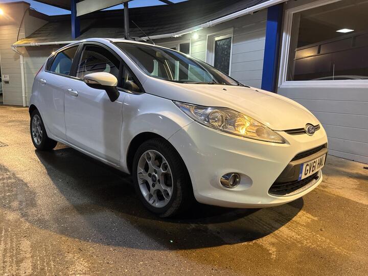 Ford Fiesta 1.25 Zetec 5dr