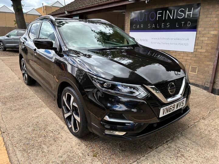 Nissan QASHQAI 1.3 DIG-T Tekna Euro 6 (s/s) 5dr