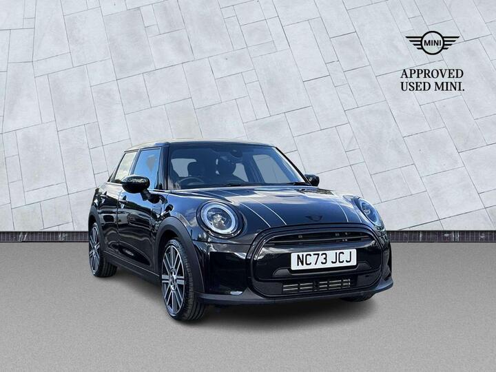 MINI HATCHBACK 1.5 Cooper Exclusive Steptronic Euro 6 (s/s) 5dr