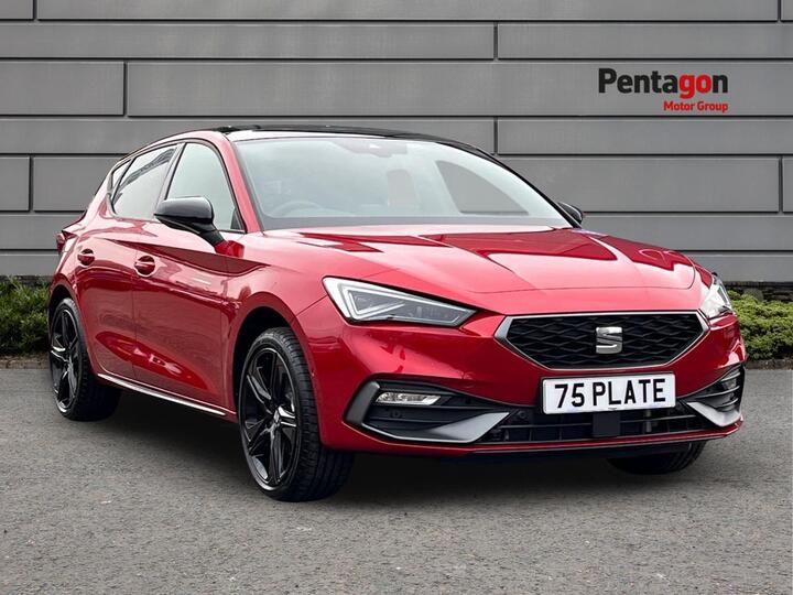 SEAT LEON 1.5 ETSI MHEV FR Black Edition DSG Euro 6 (s/s) 5dr