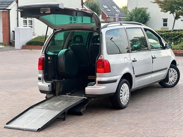 Volkswagen Sharan 2.0 SL 5dr