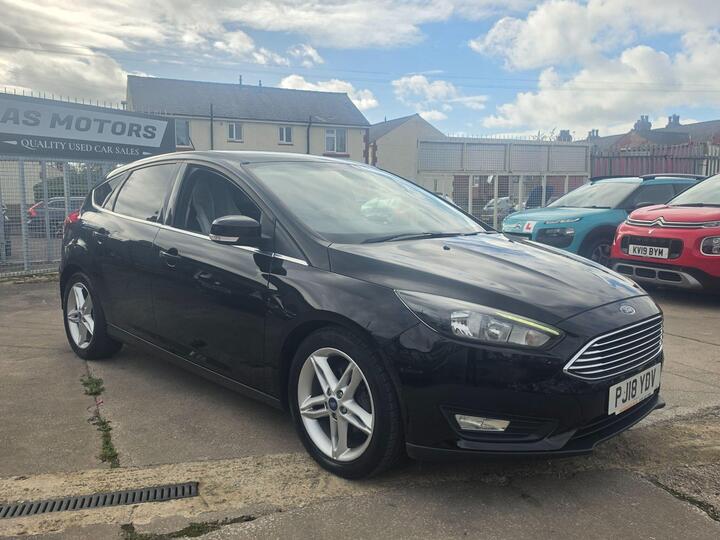 Ford Focus 1.0T EcoBoost Zetec Edition Euro 6 (s/s) 5dr