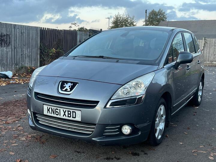 Peugeot 5008 1.6 HDi Sport Euro 5 5dr