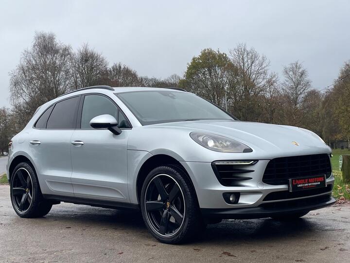 Porsche Macan 3.0 TD V6 S PDK 4WD Euro 6 (s/s) 5dr Porsche Macan 3.0 TD V6 S PDK 4WD Euro 6 (s/s) 5dr