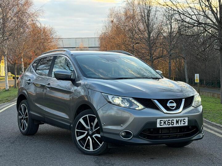 Nissan Qashqai 1.2 DIG-T Tekna XTRON 2WD Euro 6 (s/s) 5dr