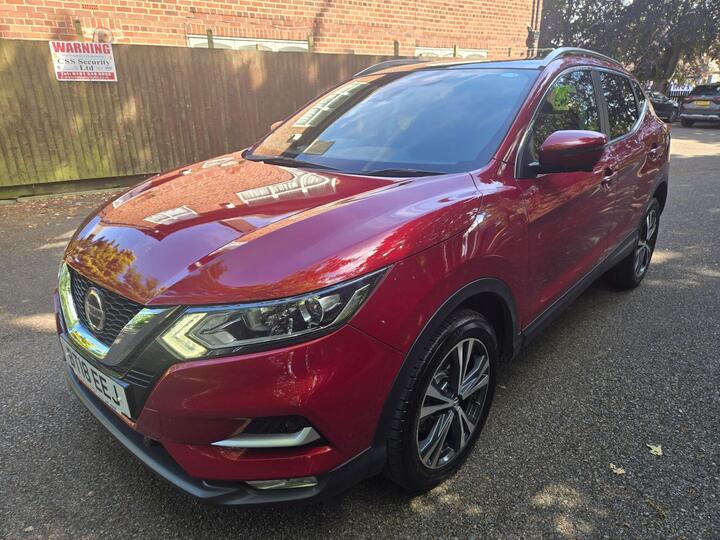 Nissan Qashqai 1.5 DCi N-Connecta Euro 6 (s/s) 5dr