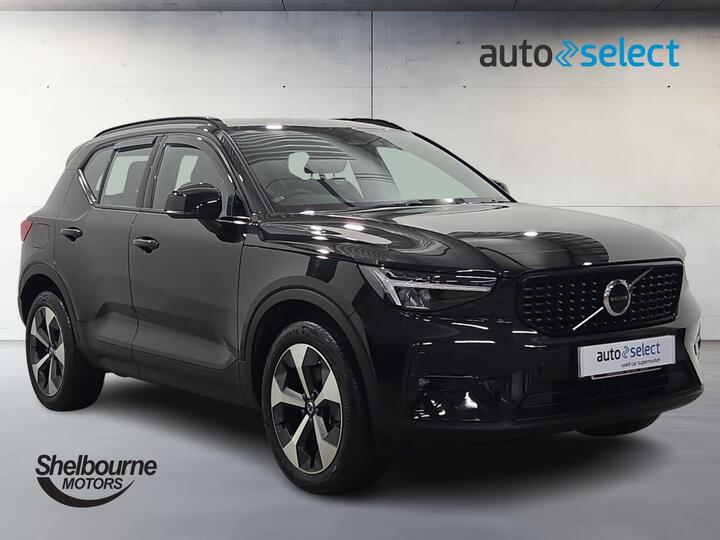 Volvo XC40 2.0 B3 MHEV Plus SUV 5dr Petrol Hybrid DCT Au 2.0 B3 MHEV Plus Dark DCT Auto Euro 6 (s/s) 5dr