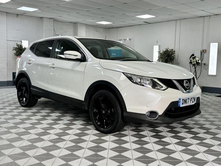 Nissan QASHQAI 1.5 DCi N-Connecta 2WD Euro 6 (s/s) 5dr