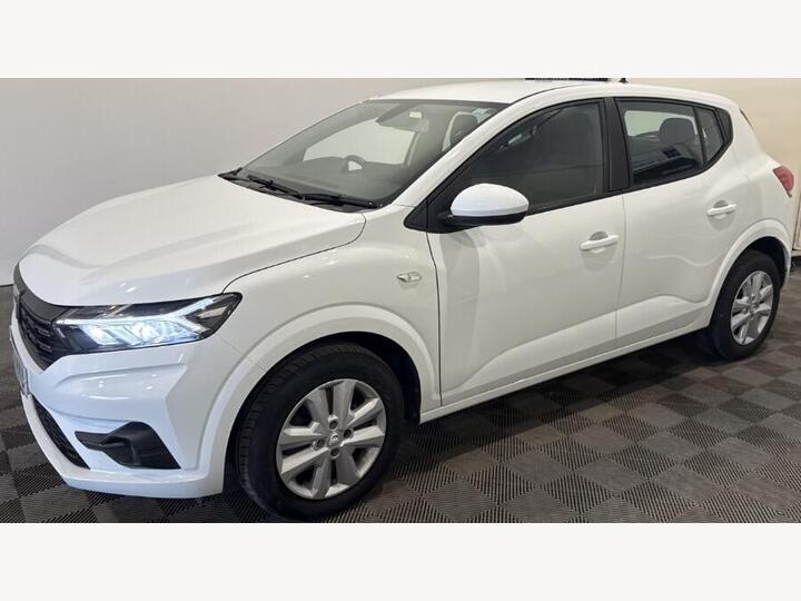 Dacia Sandero 1.0 TCe Comfort Euro 6 (s/s) 5dr Dacia Sandero 1.0 TCe Comfort Euro 6 (s/s) 5dr