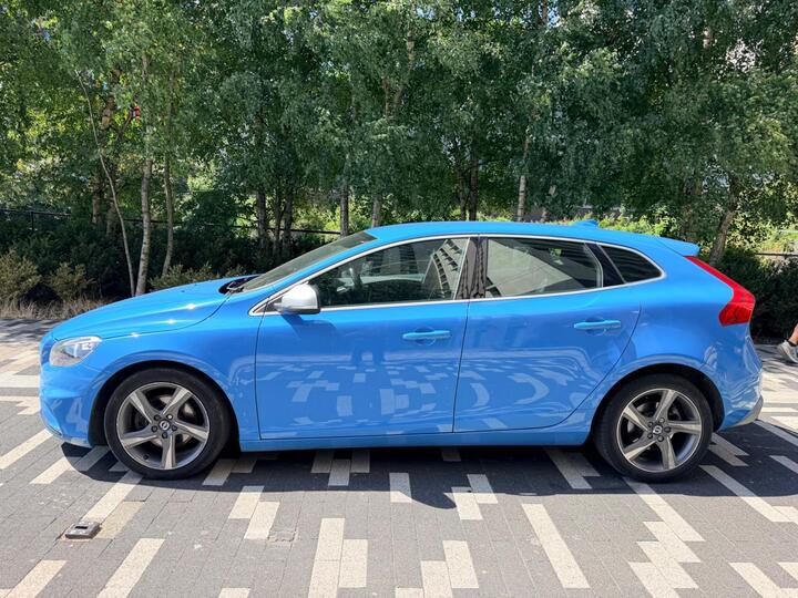 Volvo V40 2.0 D2 R-Design Euro 6 (s/s) 5dr