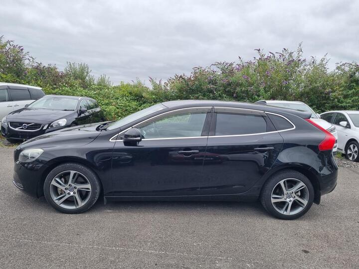 Volvo V40 1.6 DIESEL AUTO ULEZ SAT NAV LOW MILES
